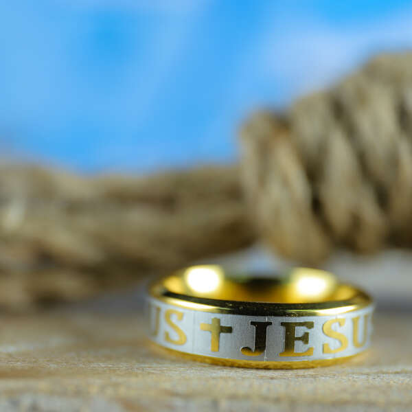 Ring with jesus' name - Divinus - AI WEB SHOP