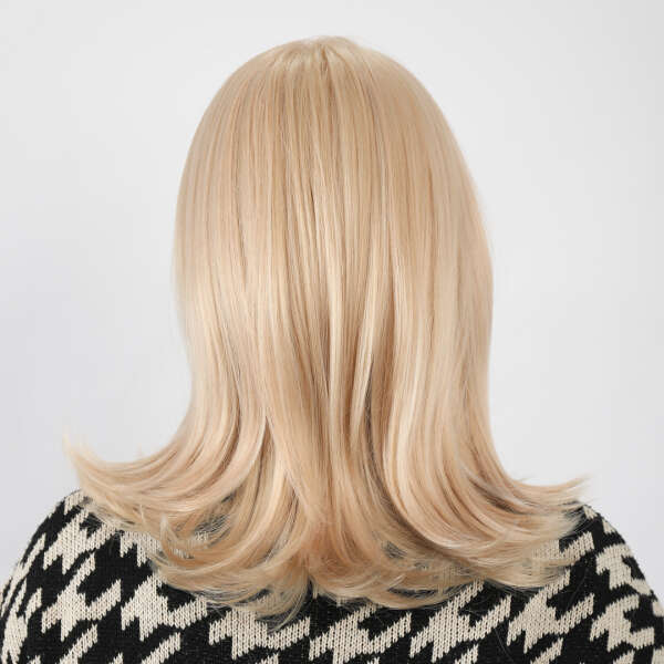 Voluminous layered platinum blonde wig - Eleanore - AI WEB SHOP