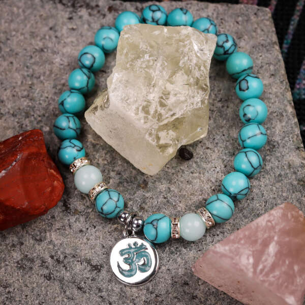 Turquoise bracelet with luminous beads - Fortuna - AI WEB SHOP