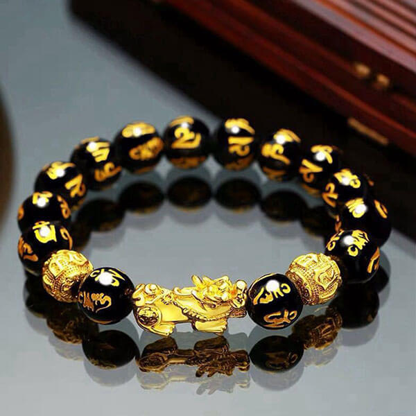 An energized bracelet with powerful symbols - Aureas - AI WEB SHOP